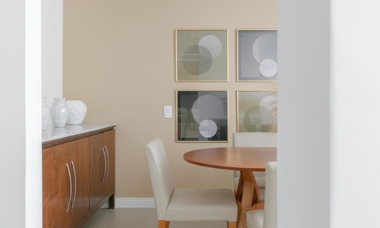 Tabas - Espacoso Apto Em Arpoador - Rj - Ar0001 Apartamento *